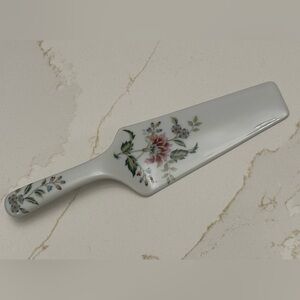 Andrea by Sadek Decorative Floral Pattern Porcelain Pie Cake Server 10"